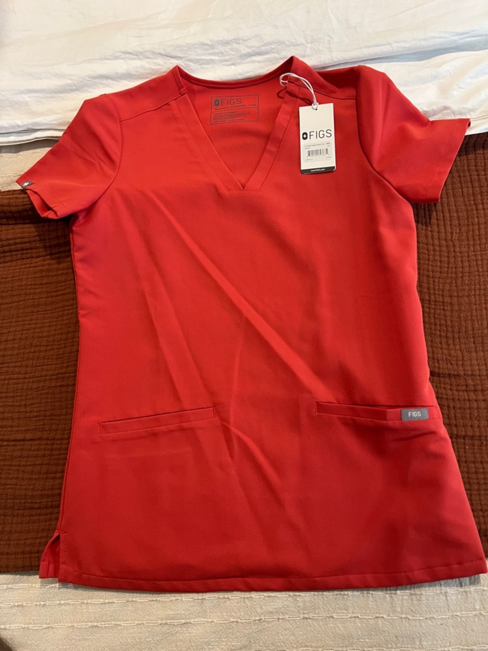 NWT Figs Casma Scrub Top in Clay XXS